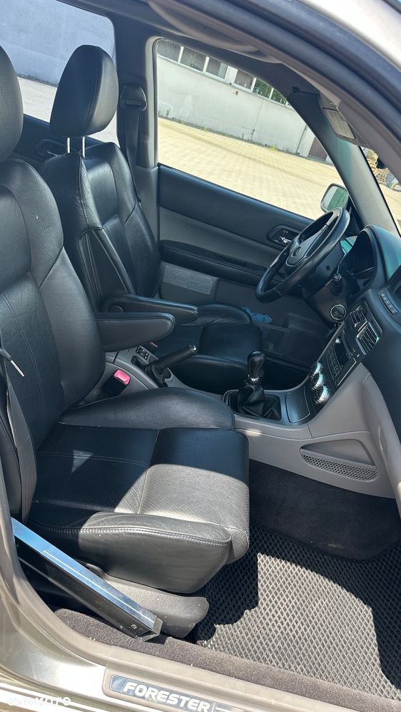 Subaru Forester 2.5 XT - 20