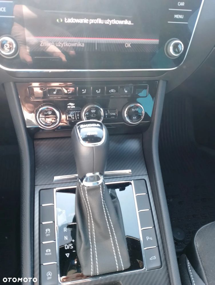 Skoda Superb 2.0 TSI 4x4 Sportline DSG - 33