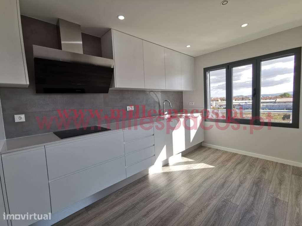 Duplex T2+2 Novo em construção. - Grande imagem: 2/15