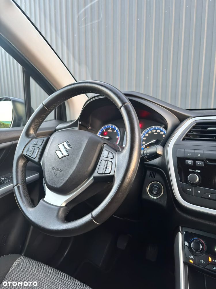 Suzuki SX4 S-Cross 1.6 DDiS Premium Plus - 18