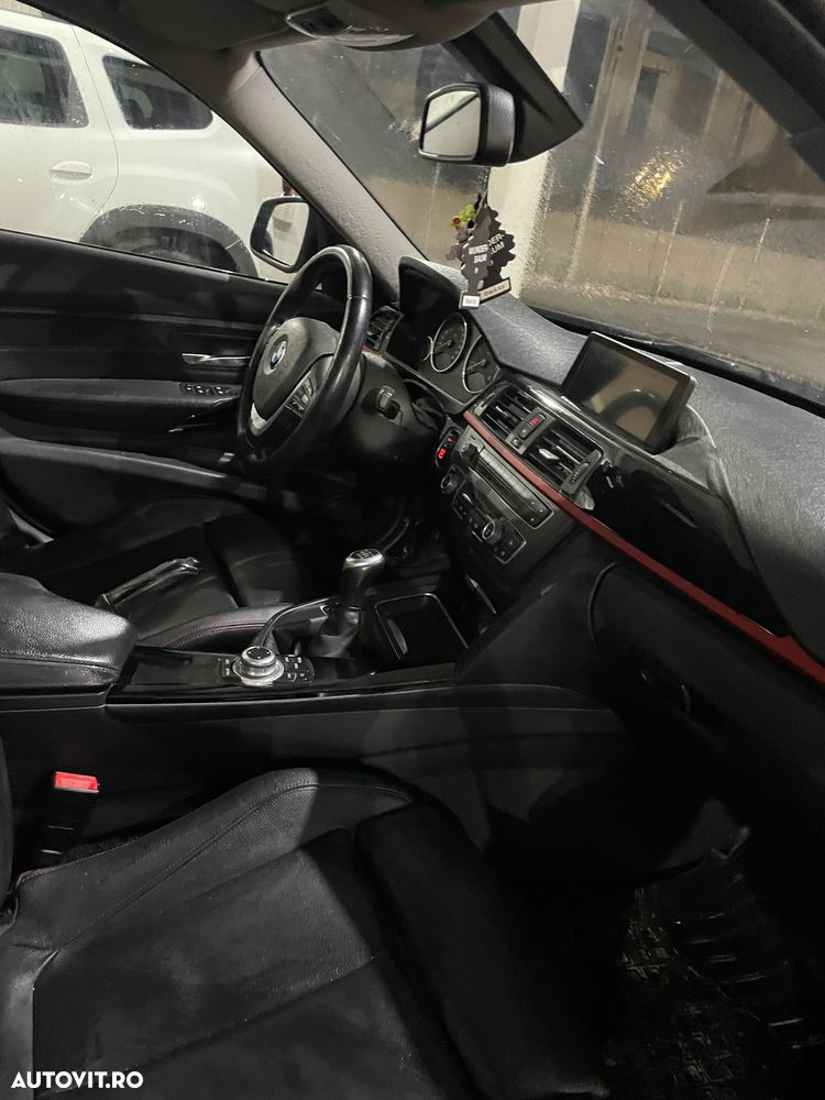 BMW Seria 3 320d - 5