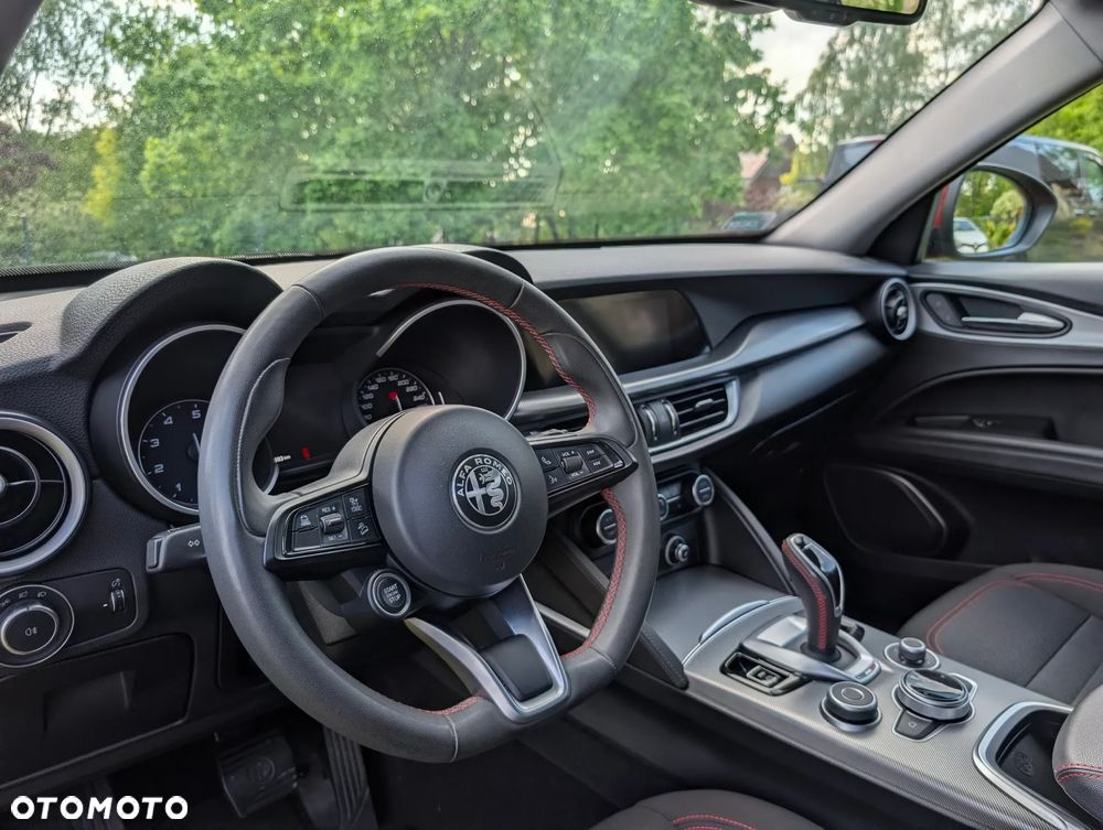 Alfa Romeo Stelvio 2.0 Turbo Q4 - 5