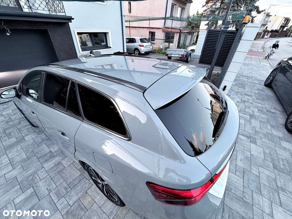 Toyota Avensis 1.8 Premium - 16
