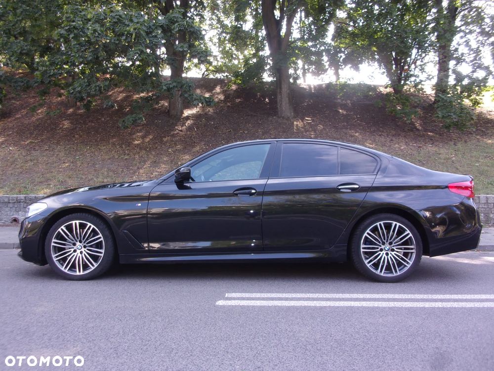 BMW Seria 5 530i xDrive Luxury Line - 7