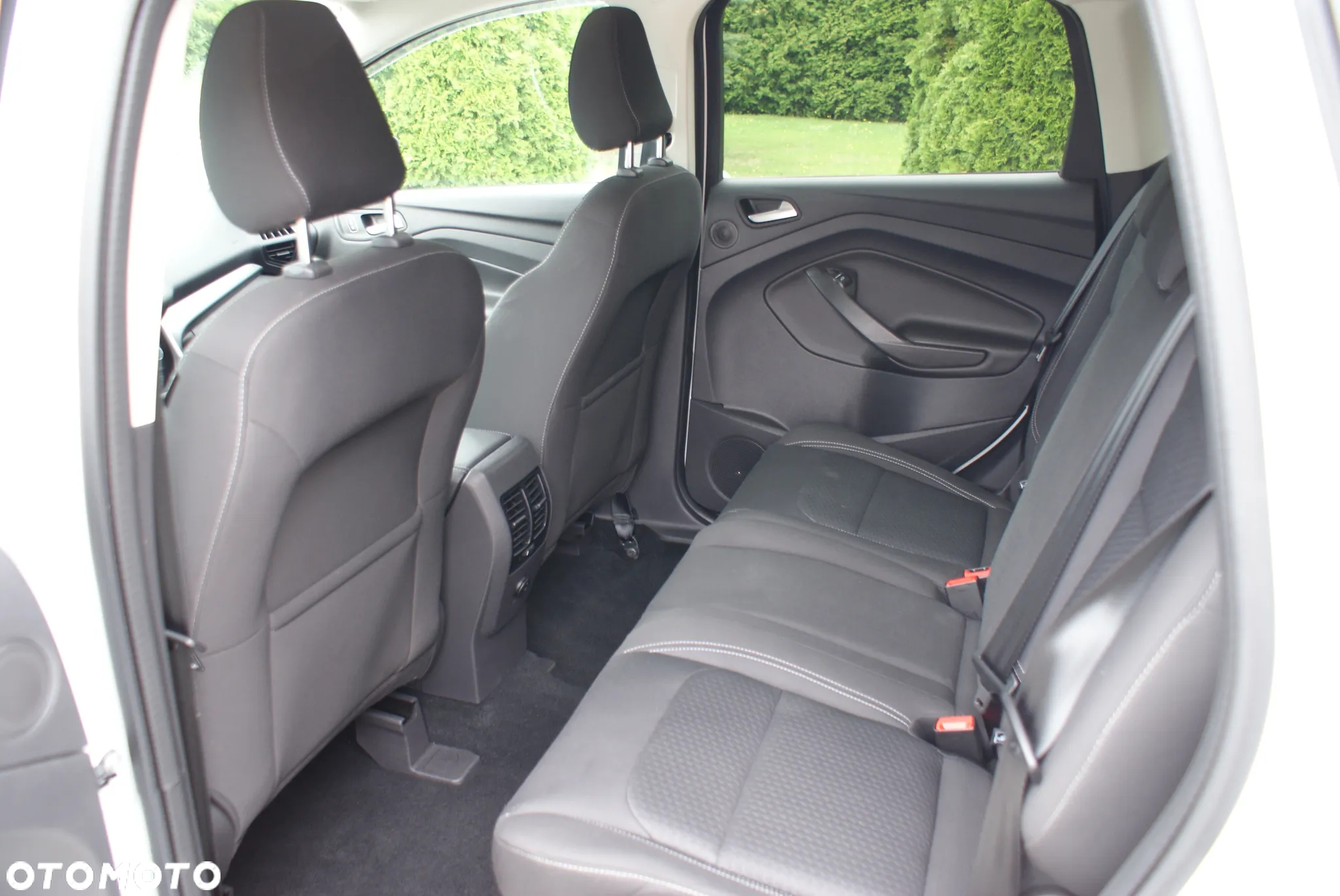 Ford Kuga - 7
