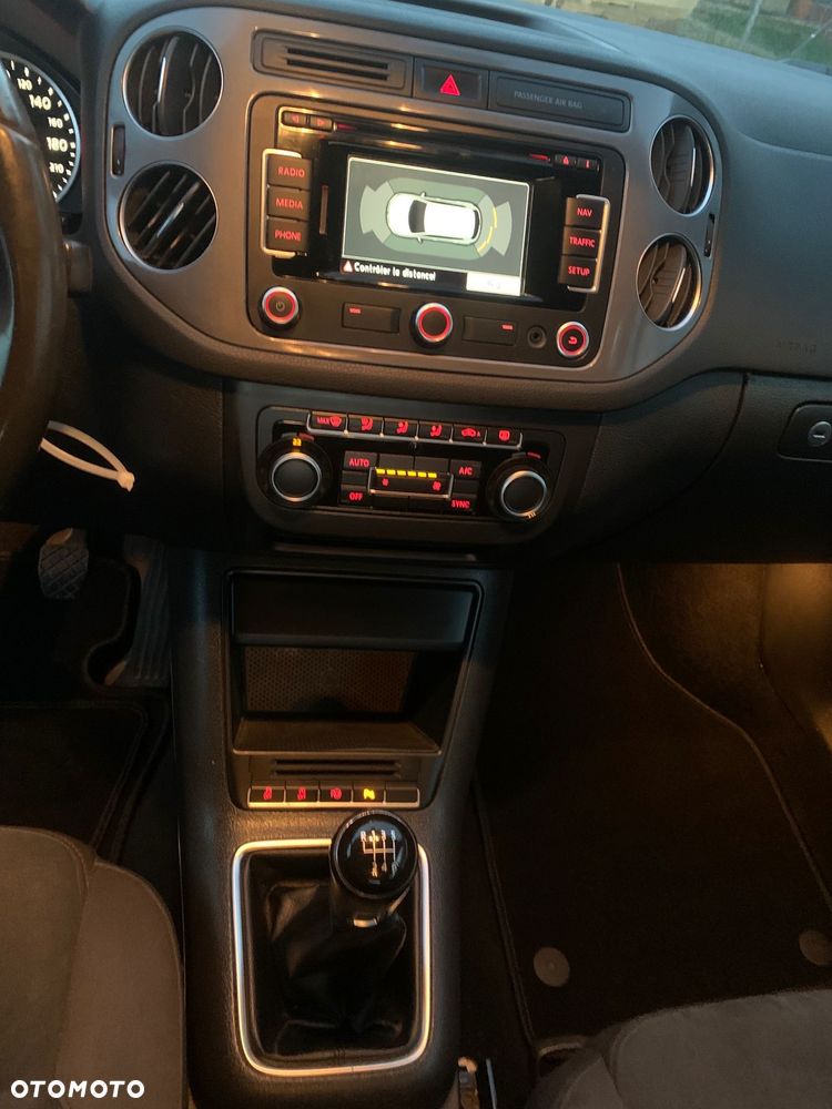 Volkswagen Tiguan - 7