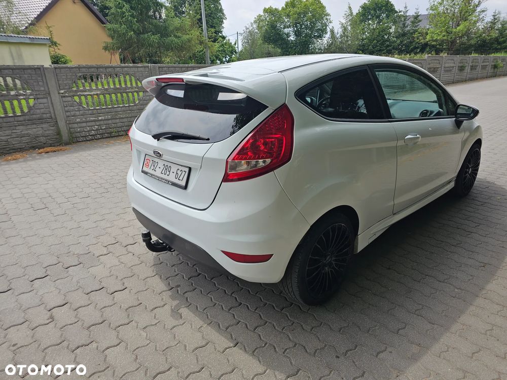 Ford Fiesta 1.6 TDCi Individual - 3