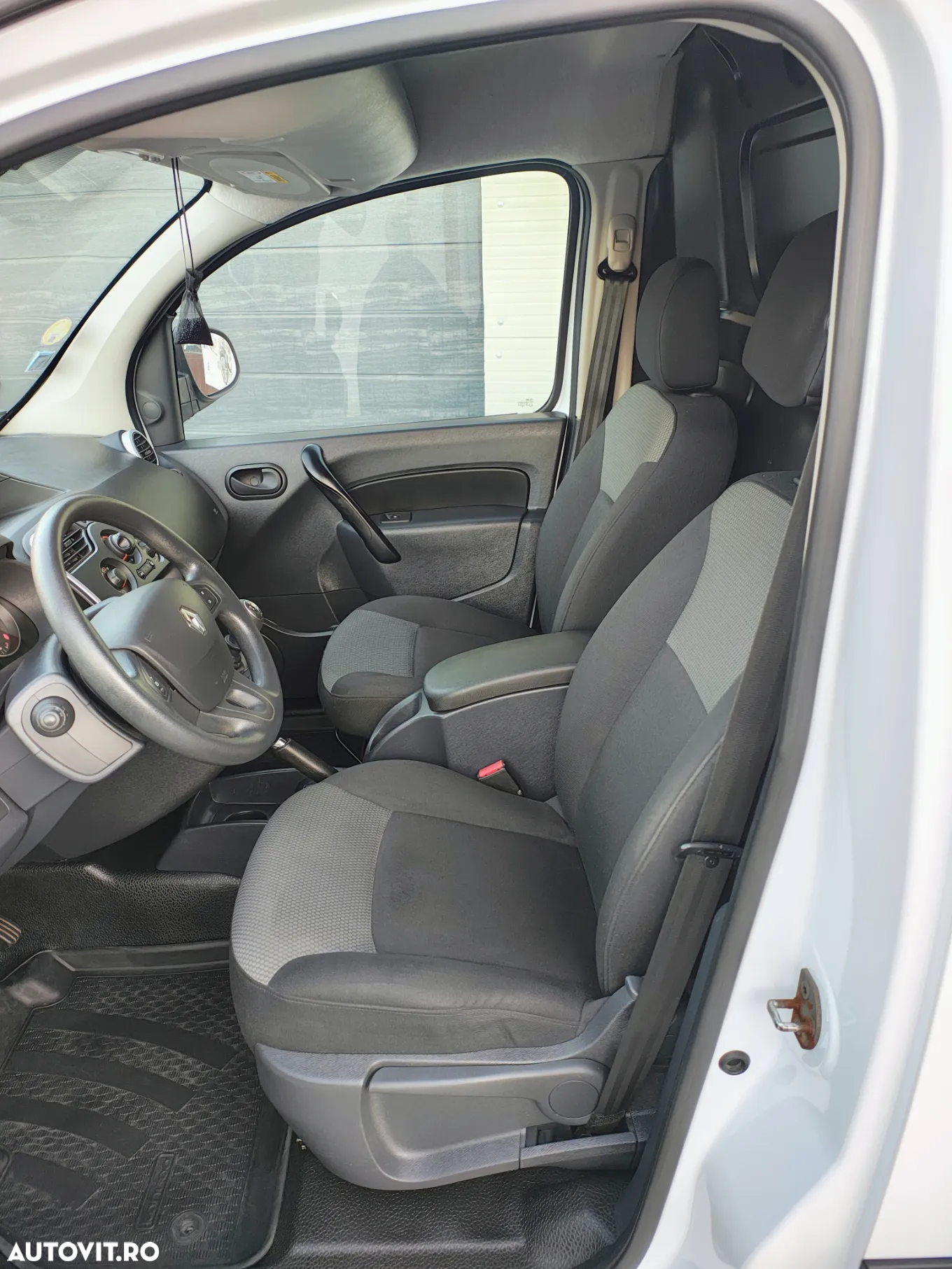 Renault Kangoo - 24