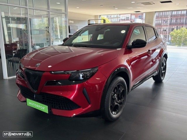 Alfa Romeo Junior 1.2 eDCT6 - 1