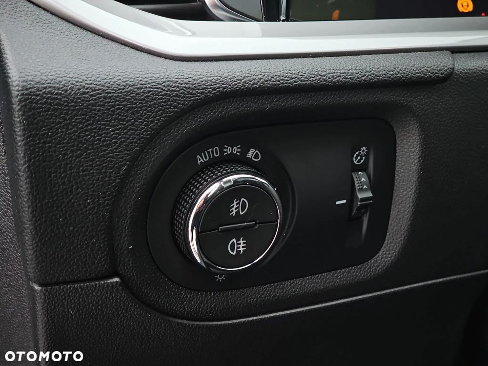 Opel Grandland 1.2 T GS S&S - 16