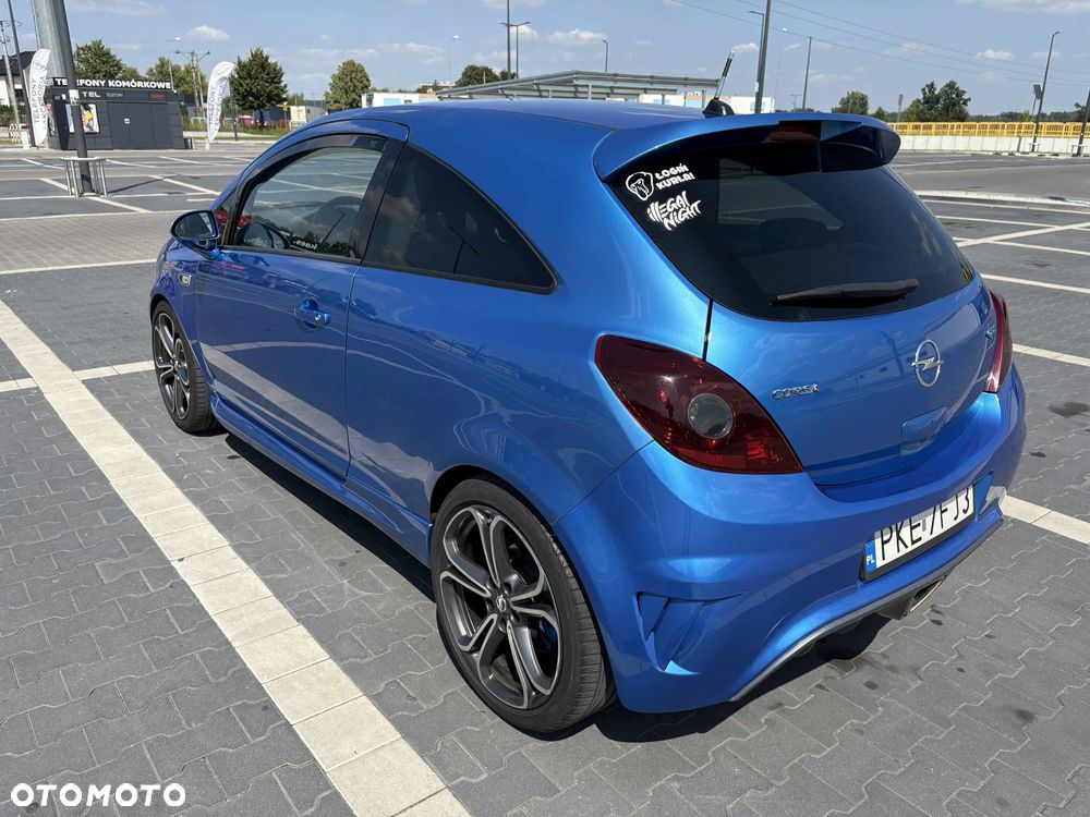 Opel Corsa 1.6T OPC - 7