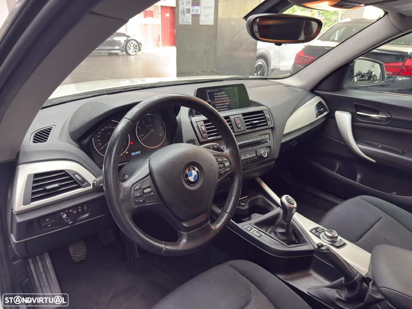 BMW 118 d Line Sport - 25