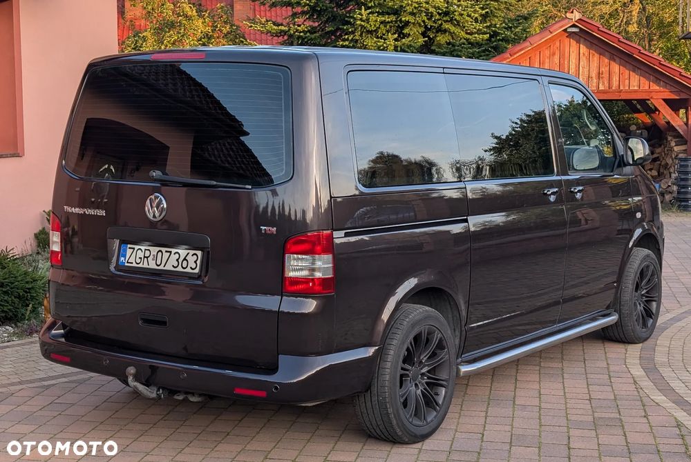 Volkswagen Transporter - 4
