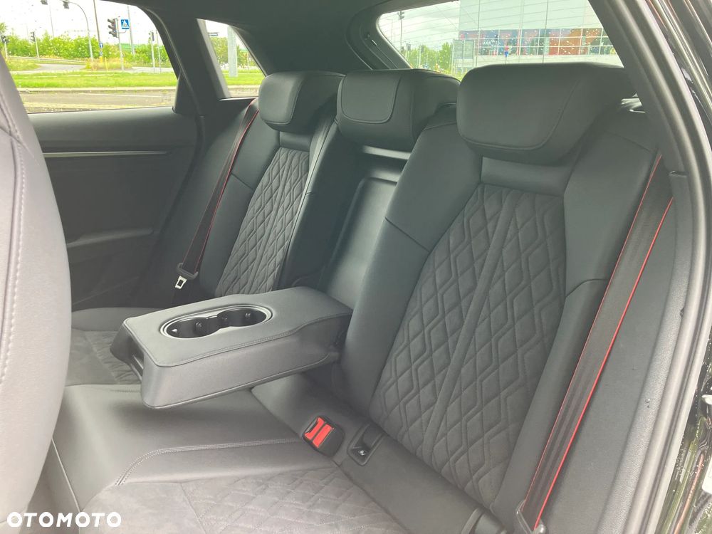 Audi RS3 Sportback TFSI Quattro S tronic - 31