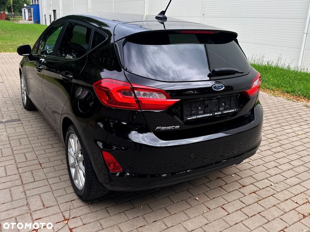 Ford Fiesta - 13