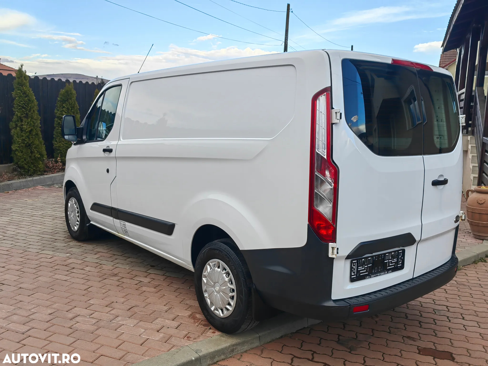 Ford Transit - 17