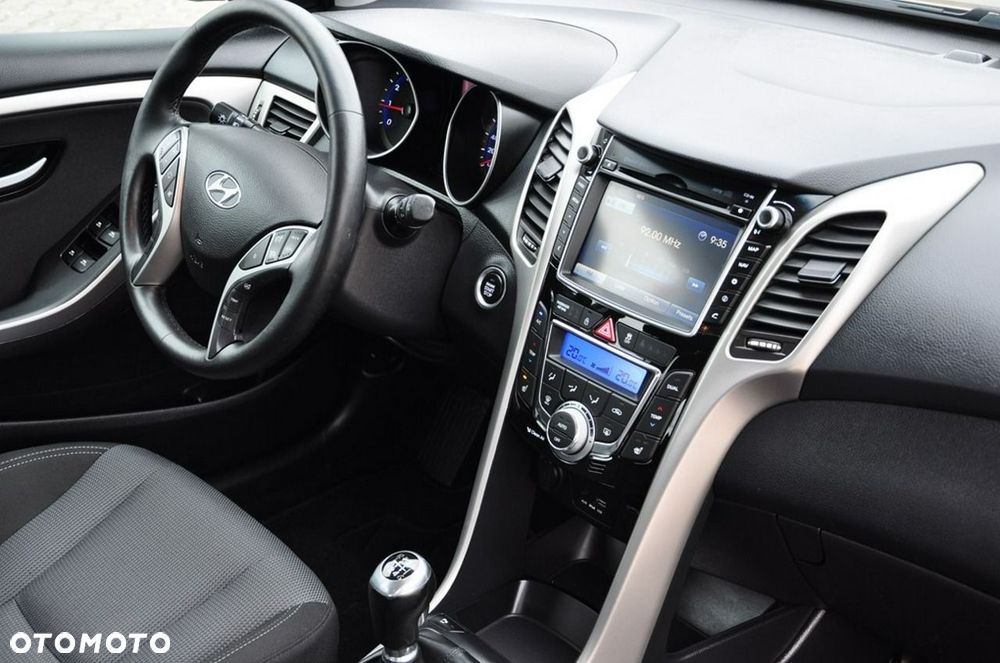 Hyundai i30 - 27
