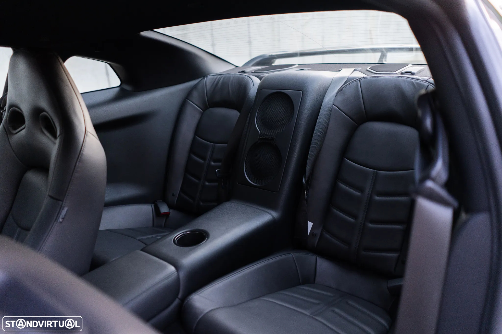 Nissan GT-R 3.8 V6 Black Edition - 30