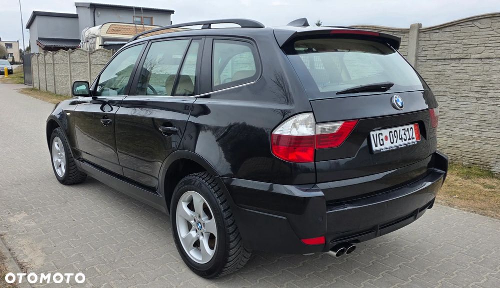 BMW X3 xDrive25i - 12