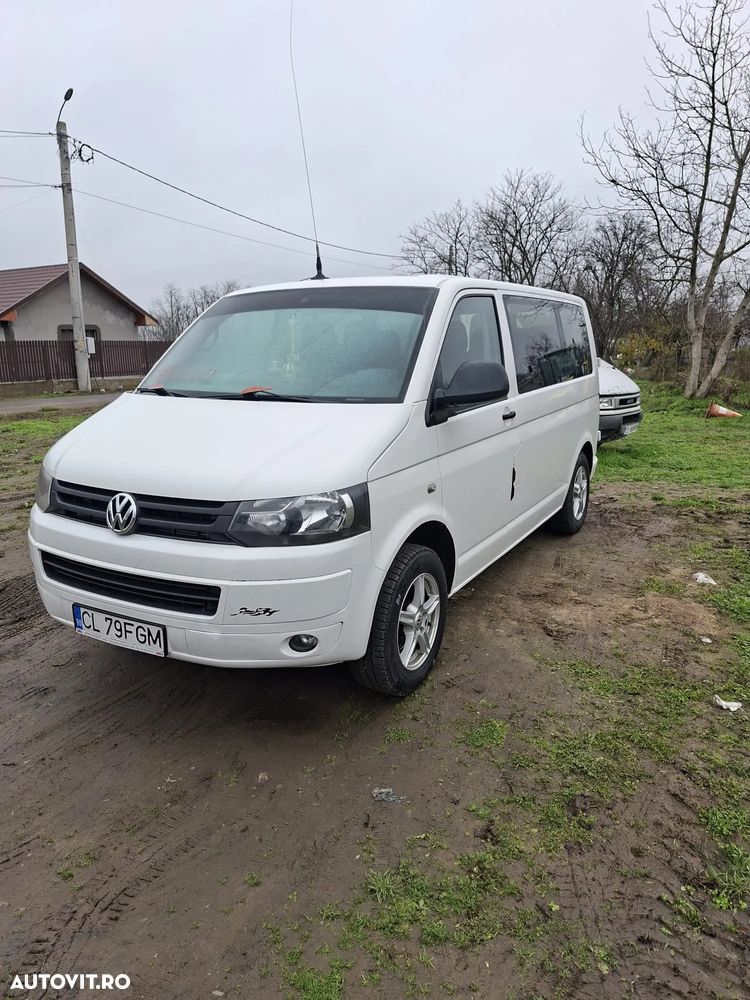 Volkswagen Transporter - 1