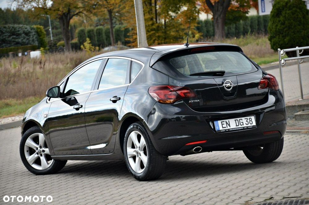 Opel Astra - 13