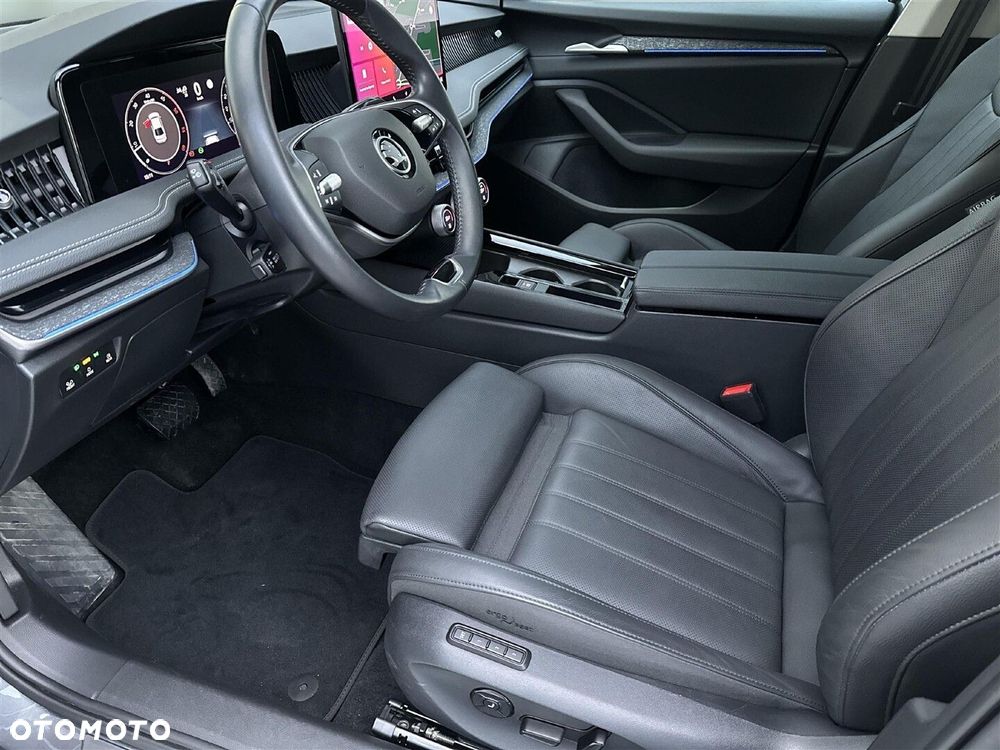 Skoda Superb 2.0 TDI SCR Selection DSG - 11