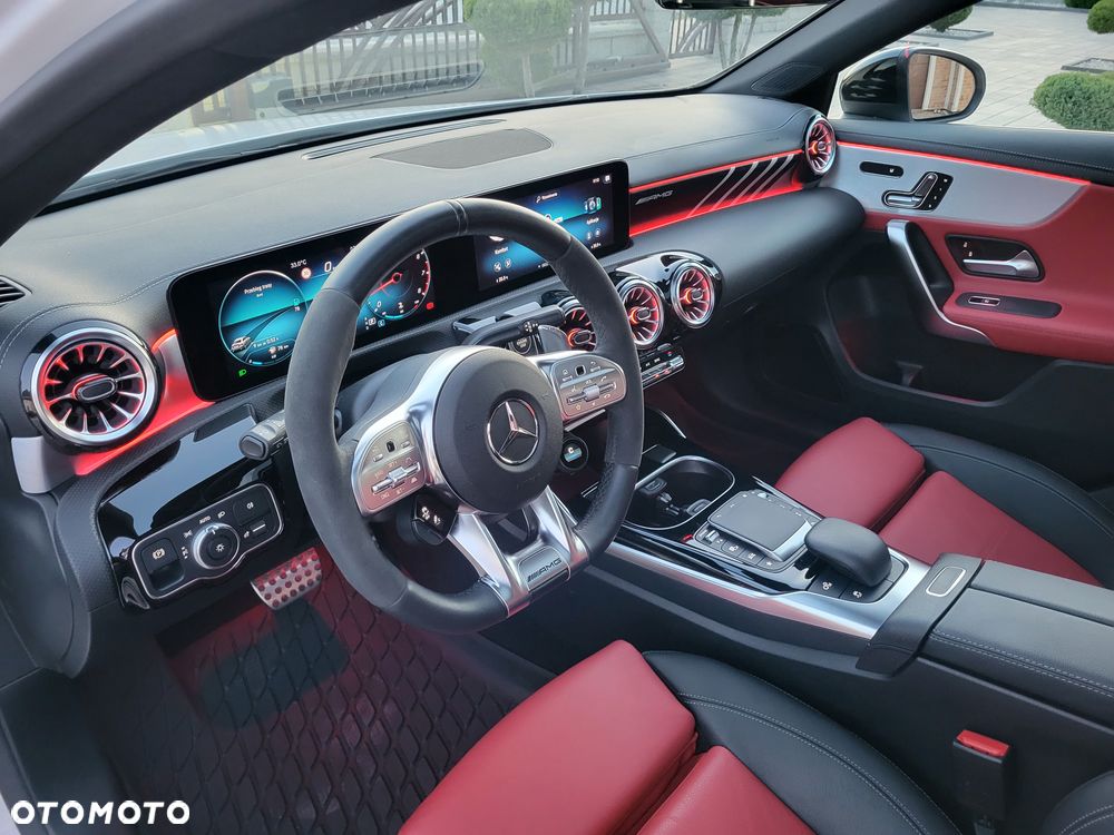 Mercedes-Benz Klasa A 35 AMG 4-Matic 7G-DCT - 9
