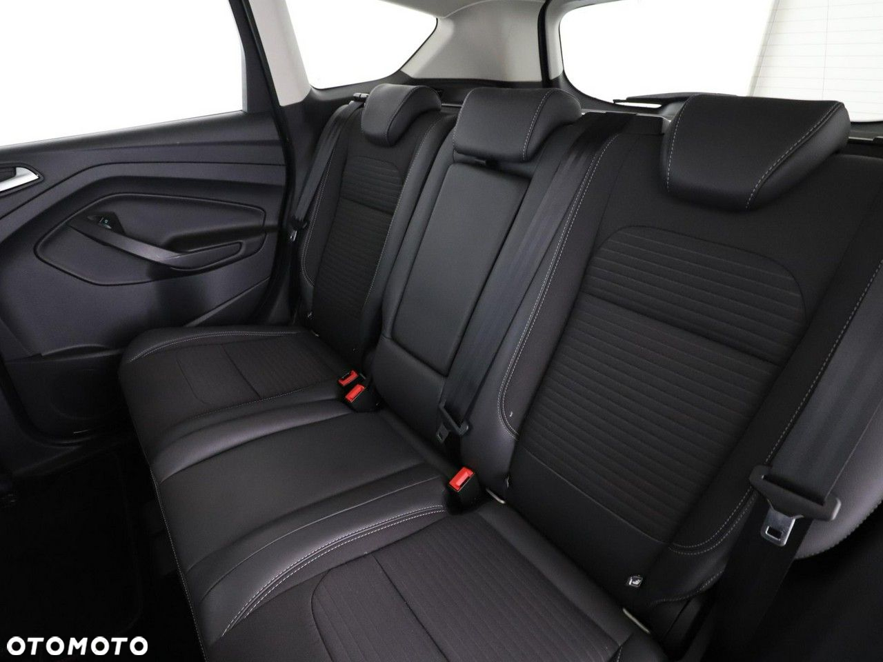 Ford Kuga - 17