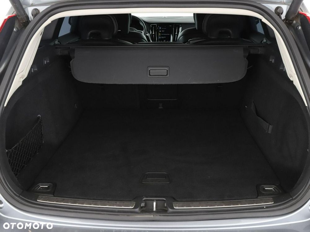 Volvo V60 D3 Momentum - 21