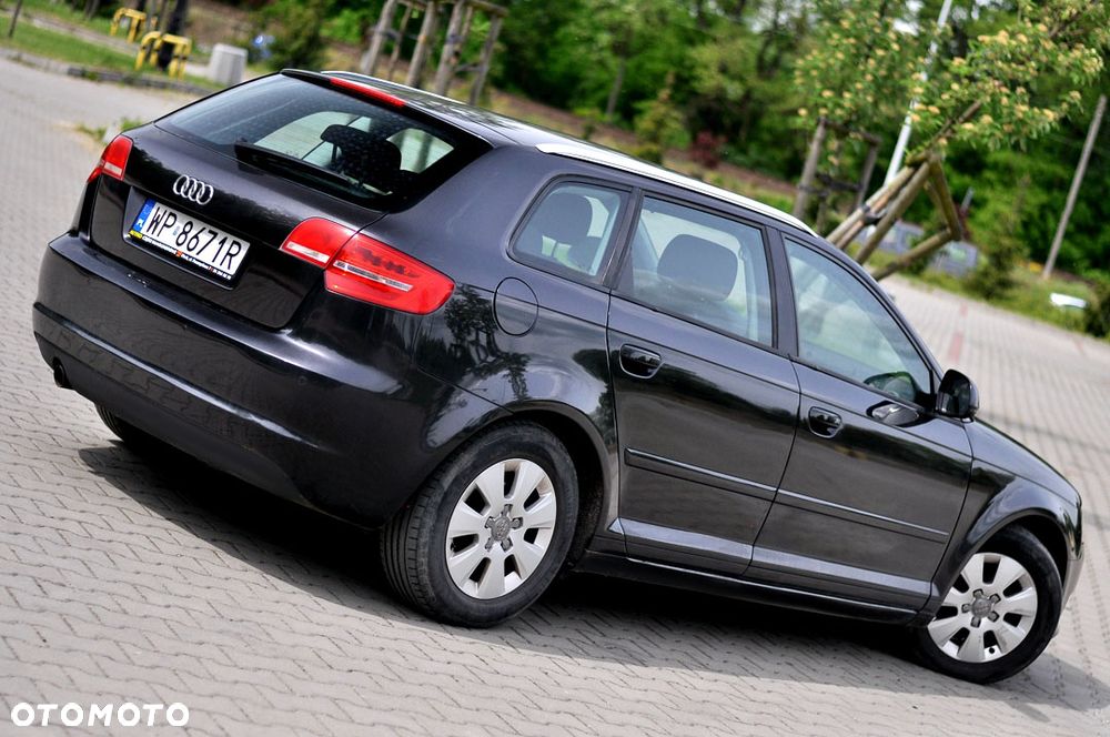 Audi A3 Sportback - 10