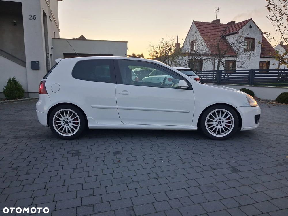 Volkswagen Golf 2.0 GTI - 5