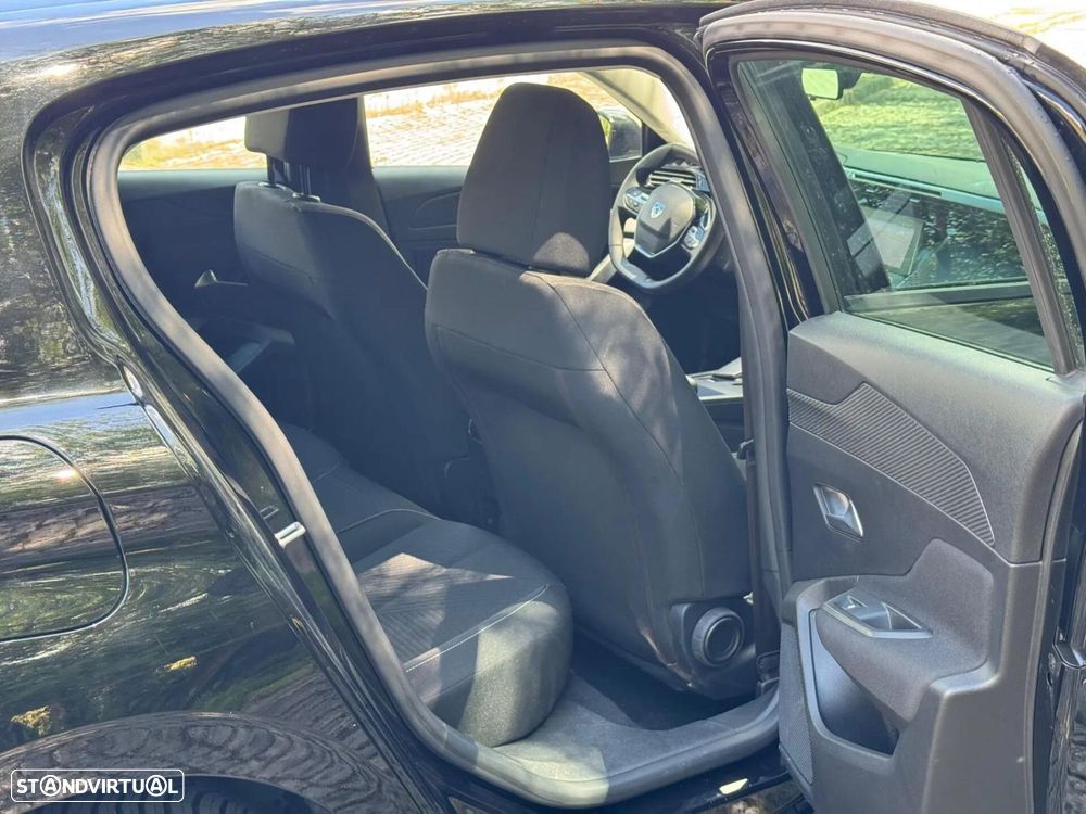 Peugeot 308 PureTech 130 EAT8 Active Pack - 31