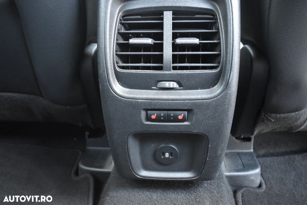 Ford Kuga 2.5 Duratec FHEV AWD Titanium X - 41