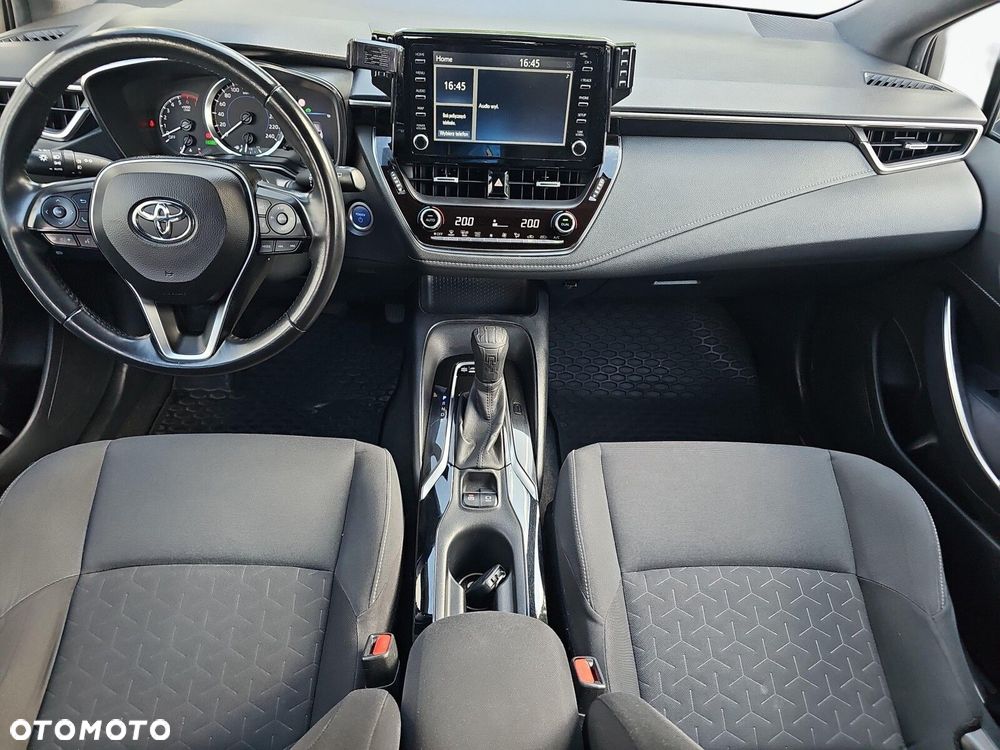 Toyota Corolla - 26