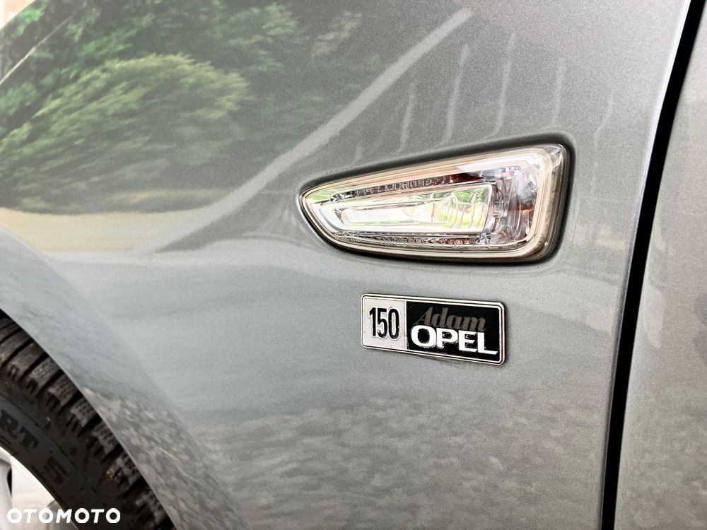 Opel Astra 1.6 Turbo 150 Jahre - 23