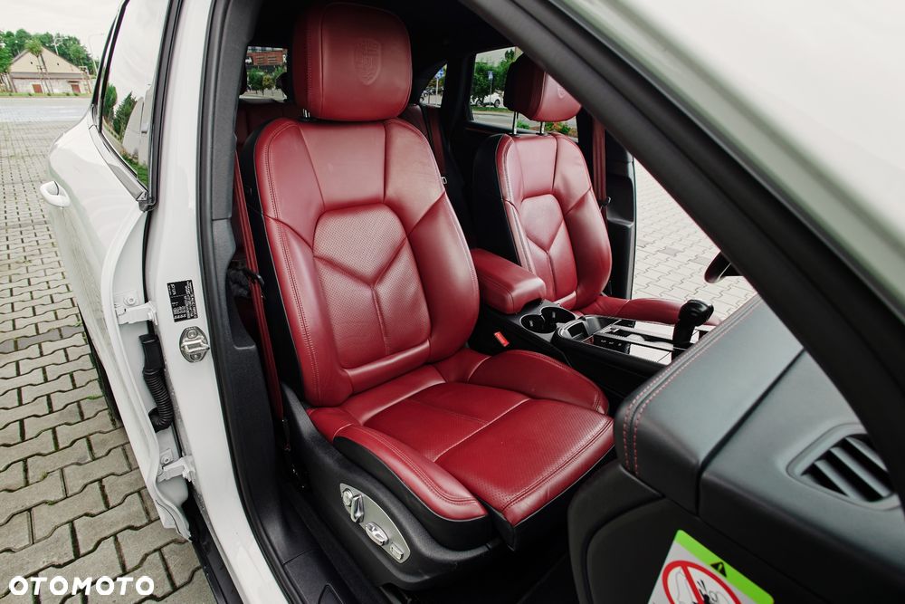 Porsche Macan Standard - 9