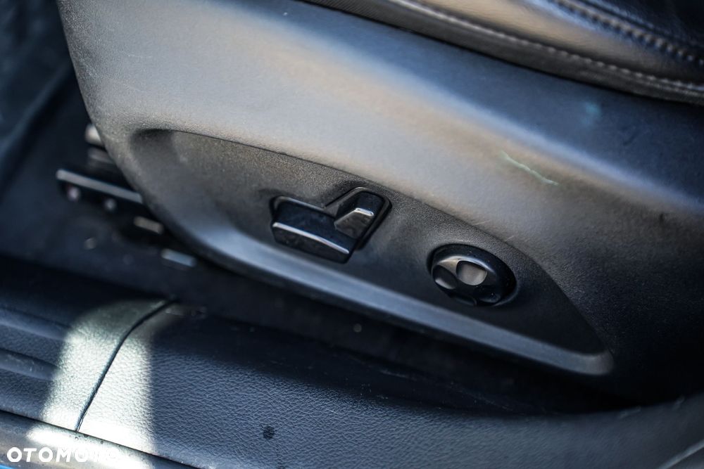 Jeep Compass - 19