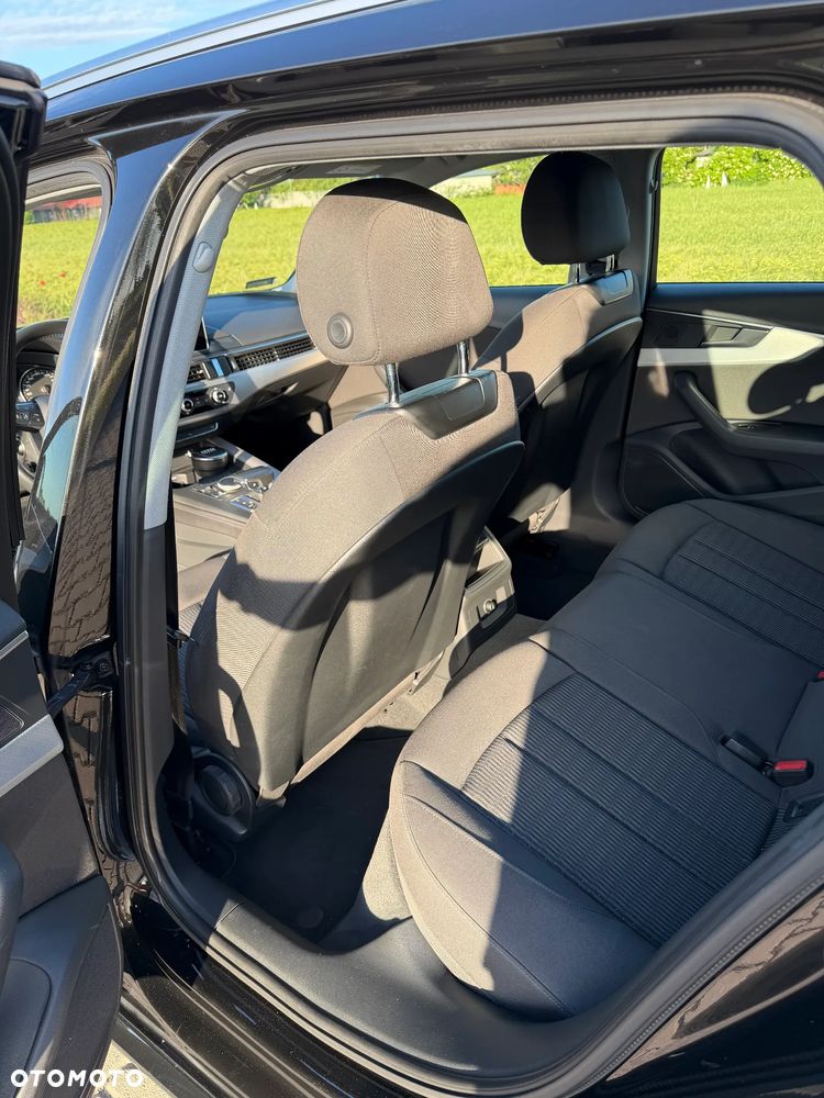 Audi A4 Avant 2.0 TDI S tronic - 11