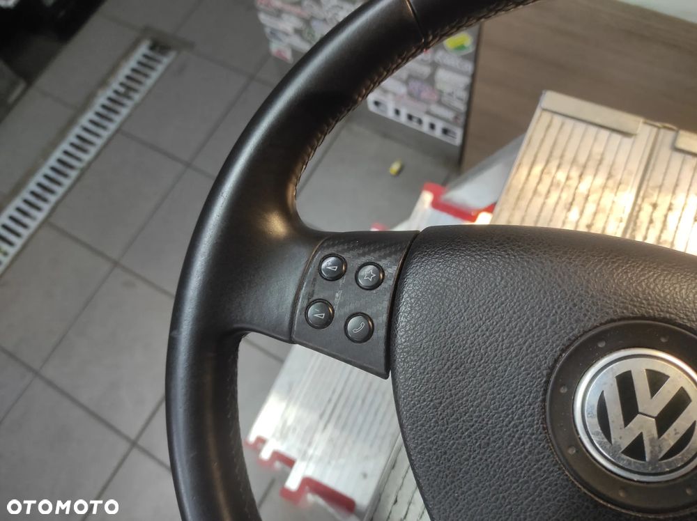 KIEROWNICA 3 RAMIENNA SKÓRA SKÓRZANA MULTIFUNKCJA CARBON VW TIGUAN PASSAT B6 SIROCCO CADDY GOLF 5 TOURAN EOS T5 T6 SHARAN WYSYŁKA !!! - 4