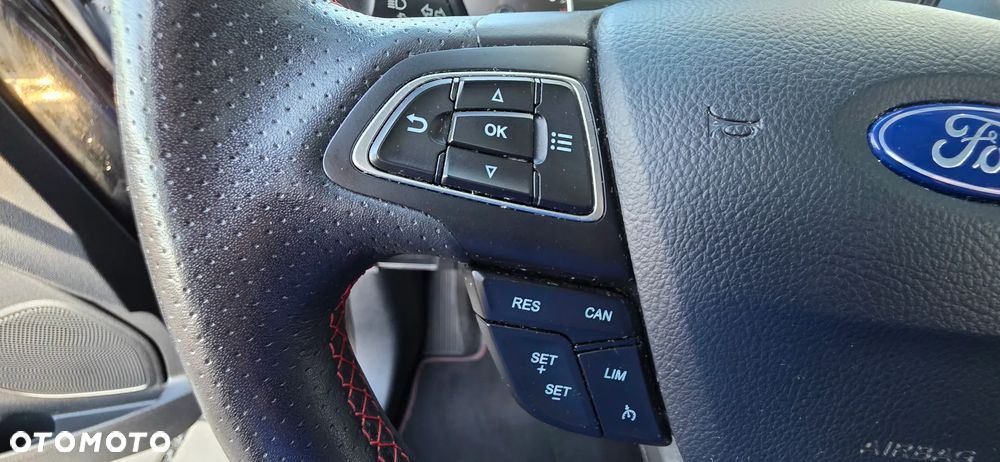 Ford EcoSport 1.0 EcoBoost ST-LINE - 35