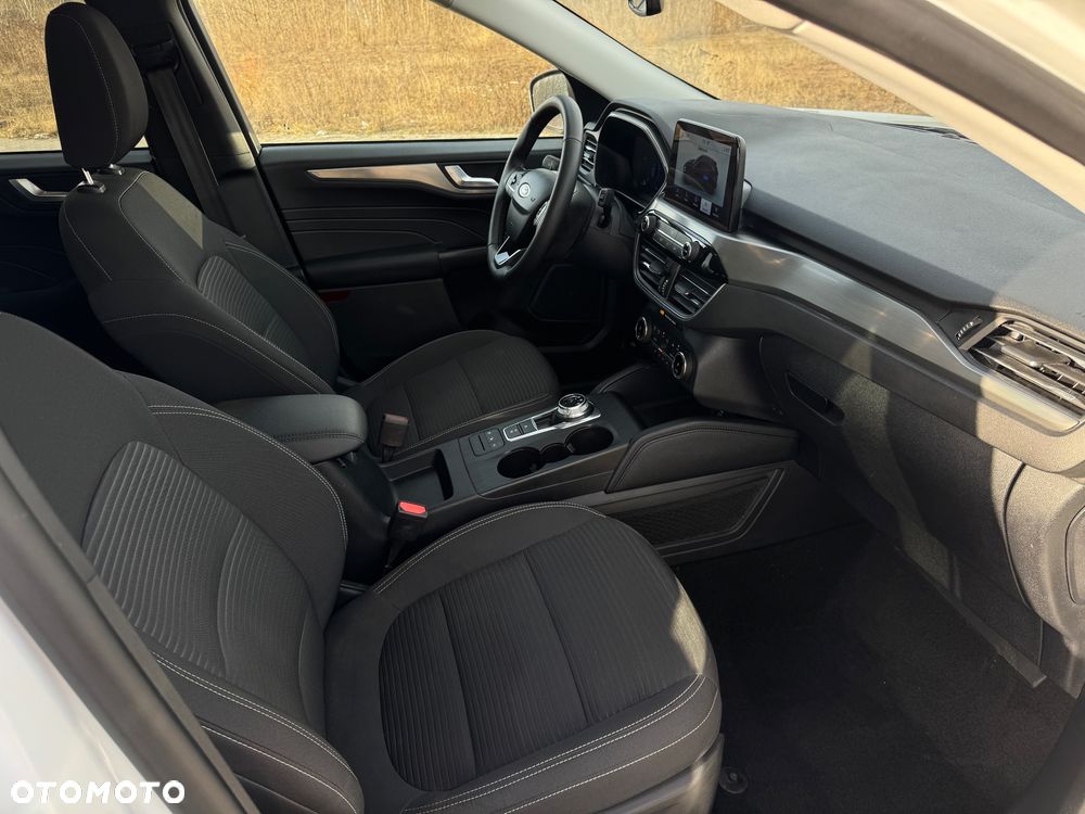 Ford Kuga 2.5 FHEV FWD Titanium - 13