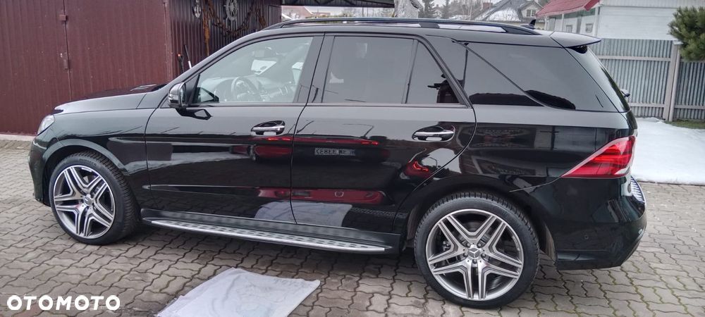 Mercedes-Benz GLE - 4