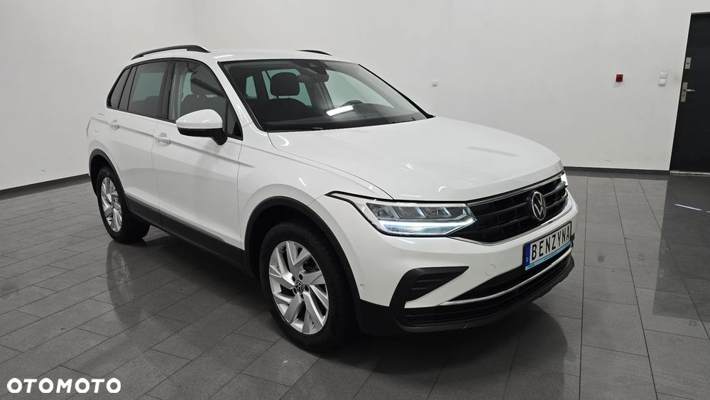 Volkswagen Tiguan 2.0 TSI 4Mot Elegance DSG - 2
