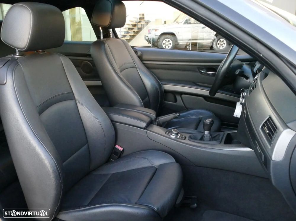 BMW 320 d Coupe - 27