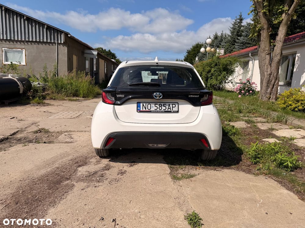 Toyota Yaris - 4