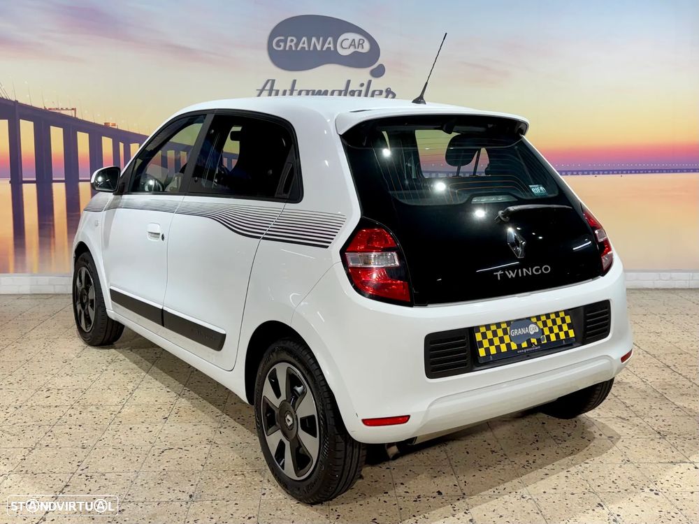 Renault Twingo 2016 photo 2
