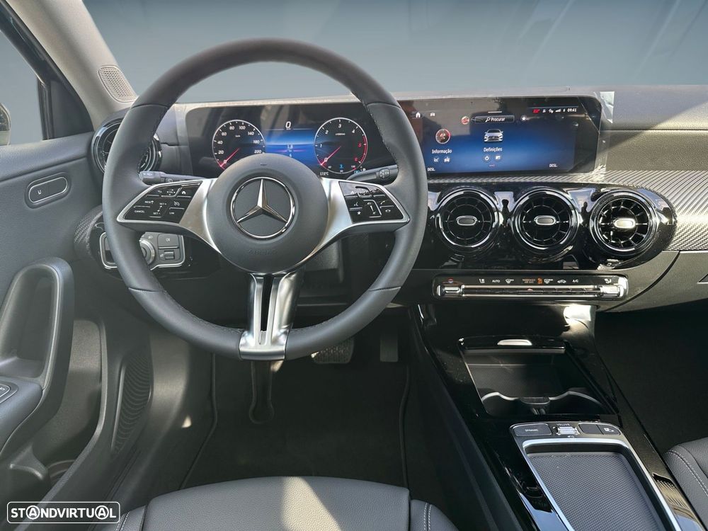 Mercedes-Benz A 180 d - 11