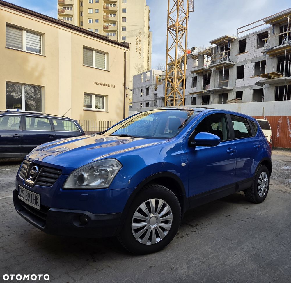 Nissan Qashqai - 1