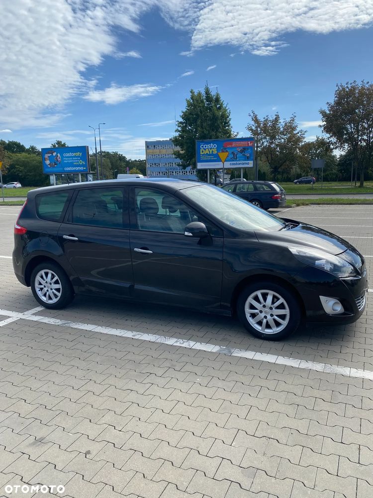 Renault Grand Scenic Gr 1.9 dCi Privilege Euro5 - 3