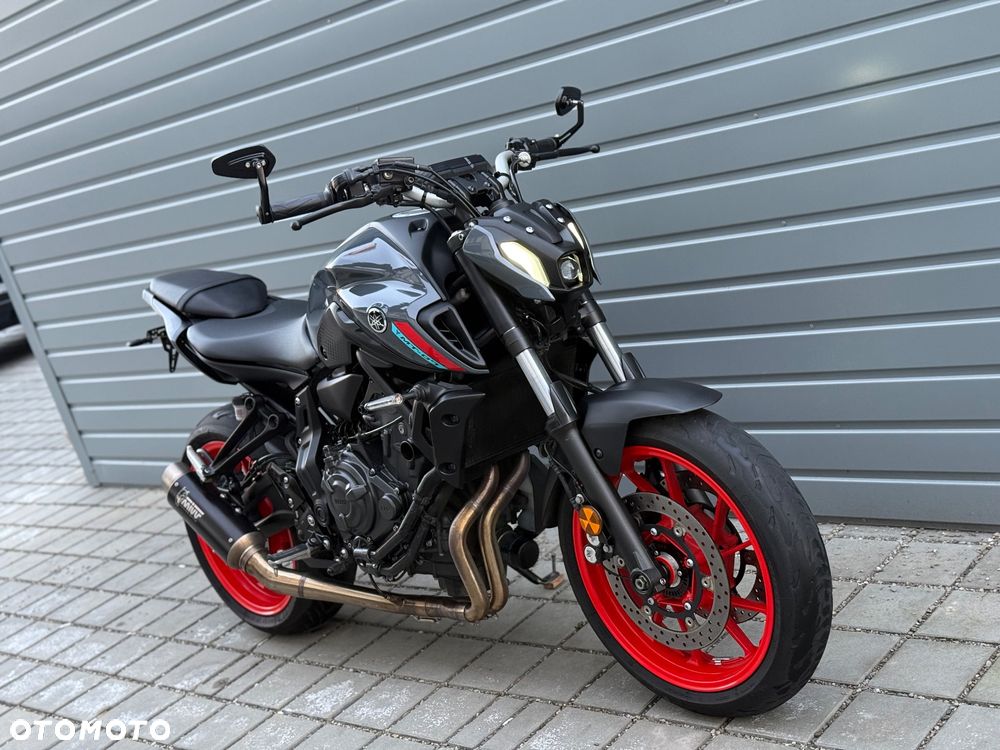 Yamaha MT - 32